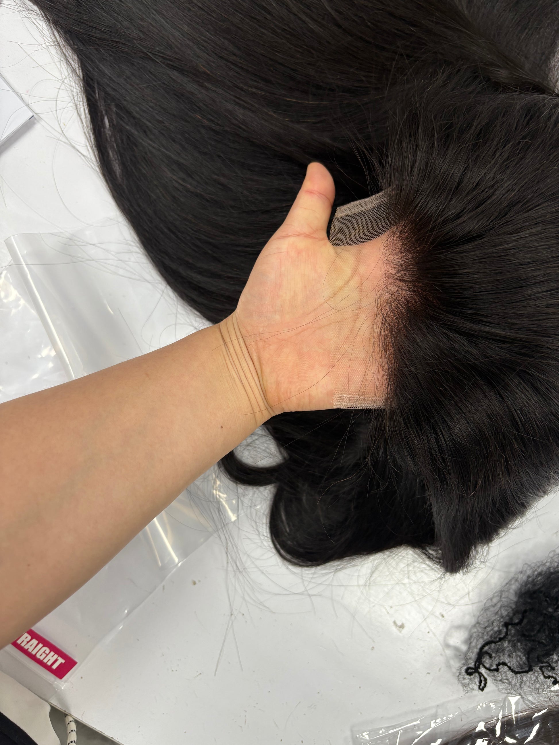 4×4 closure wig straight
